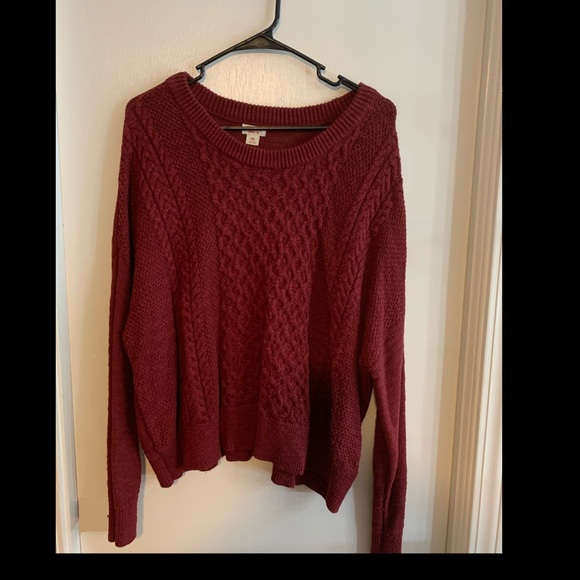 Sweaters - Burgundy Sweater